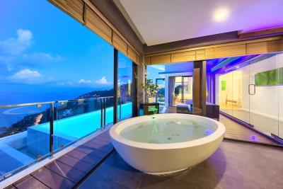 Luxury-Koh-Samui-Property-Bathtub