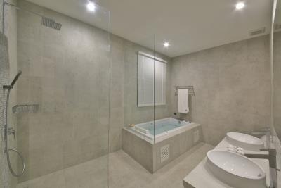 Samui-Property-For-Sale-Bathroom