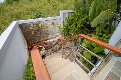 Koh-Samui-Property-Bophut-Stairs