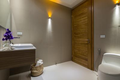 Azur-Koh-Samui-Apartment-Bathroom