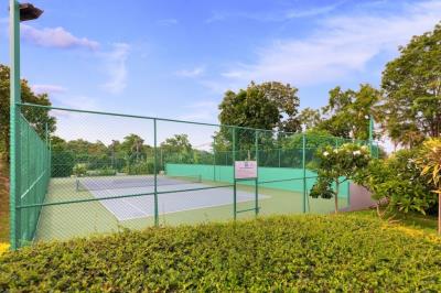 Horizon-Villa-Koh-Samui-Tennis-Court