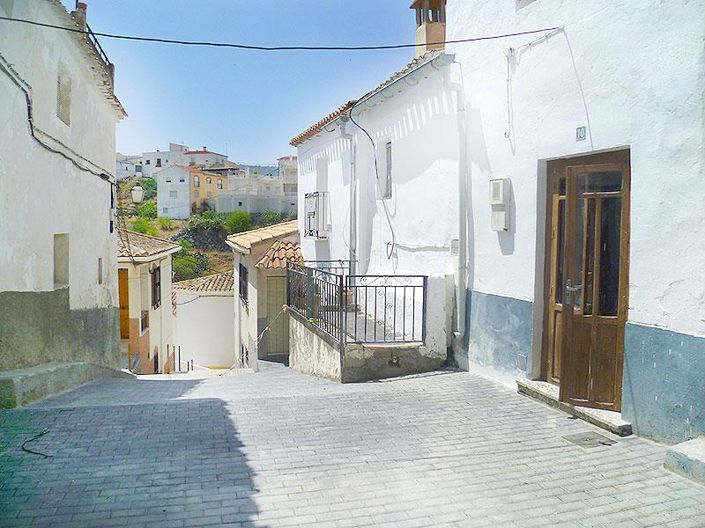 Image No.2-Maison de ville de 4 chambres à vendre à Lubrín