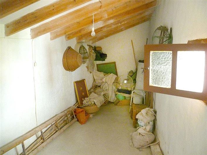 Image No.21-3 Bed Village House for sale