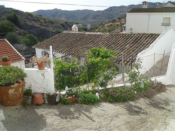 Image No.3-3 Bed Village House for sale