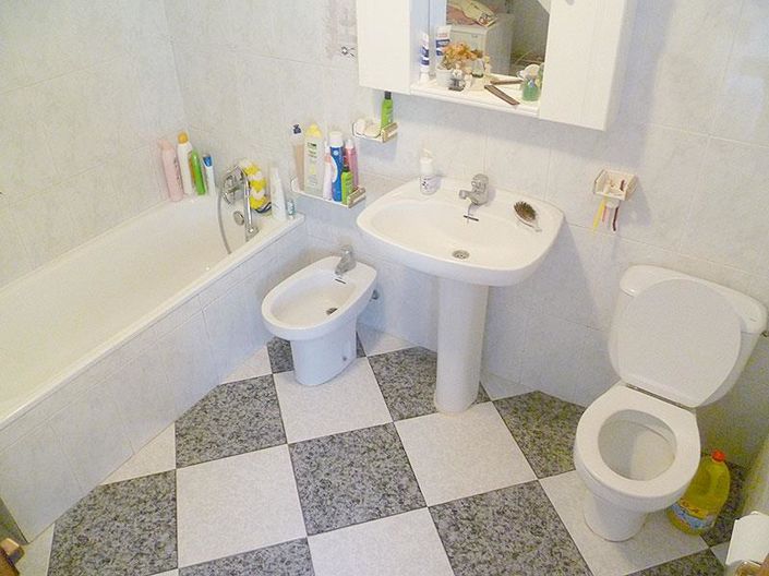 Image No.9-3 Bed Village House for sale