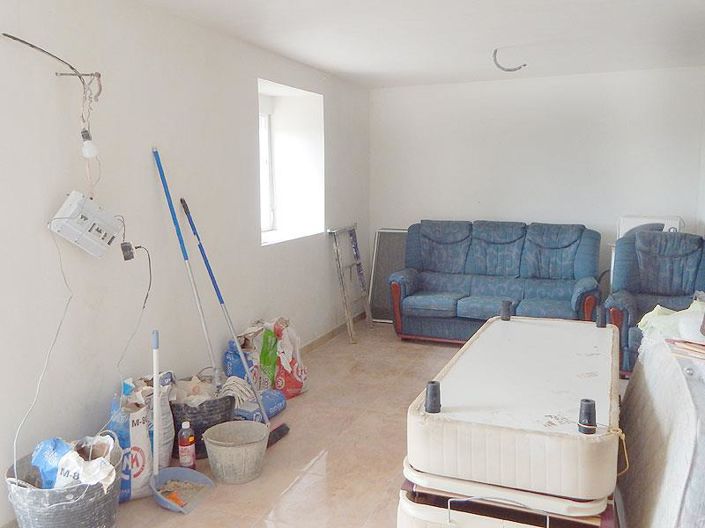 Image No.14-4 Bed Townhouse for sale