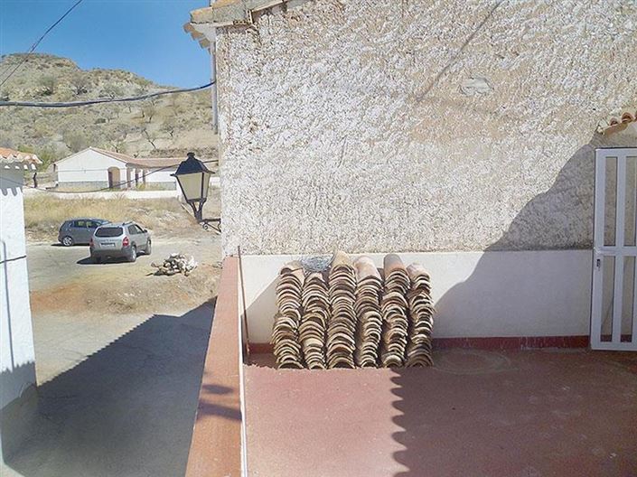 Image No.13-3 Bed Country House for sale