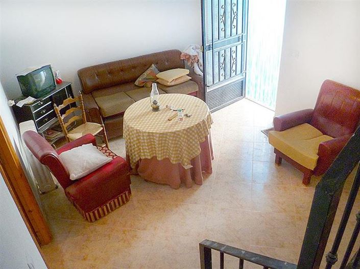 Image No.15-3 Bed Country House for sale