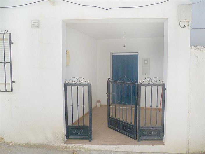 Image No.3-3 Bed Country House for sale