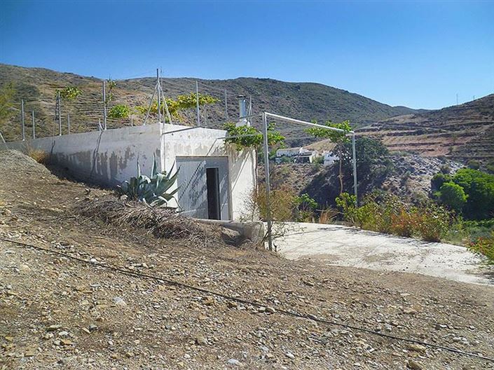 Image No.7-3 Bed Country House for sale