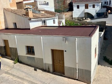 1 - Lubrín, Village House