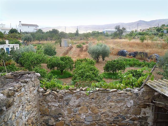 Image No.20-3 Bed Village House for sale