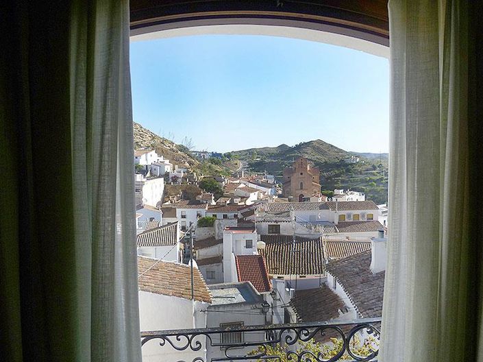 Image No.25-3 Bed Village House for sale