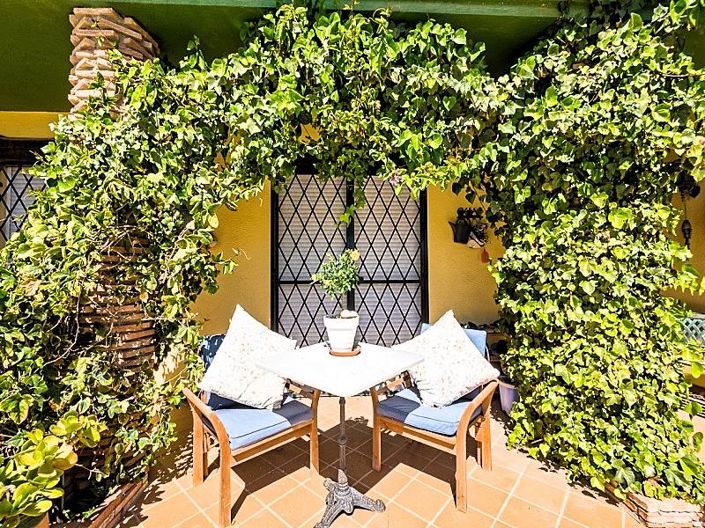 Image No.10-5 Bed Villa for sale