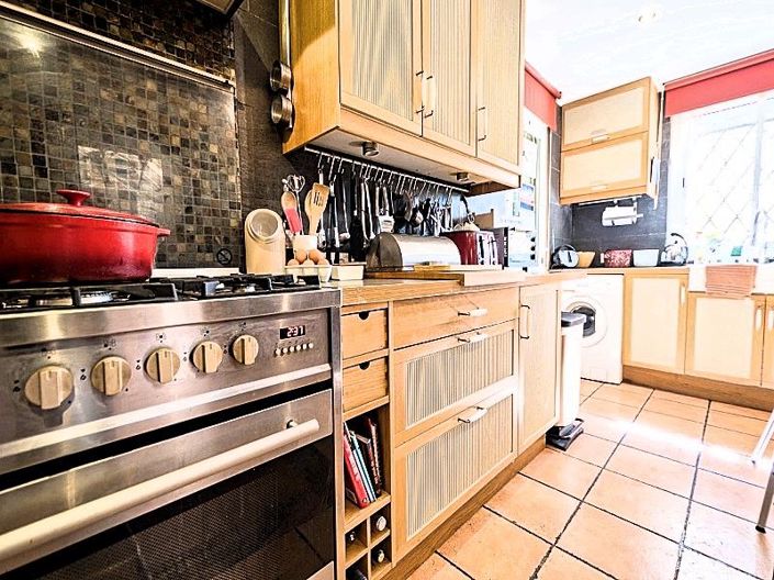 Image No.11-5 Bed Villa for sale