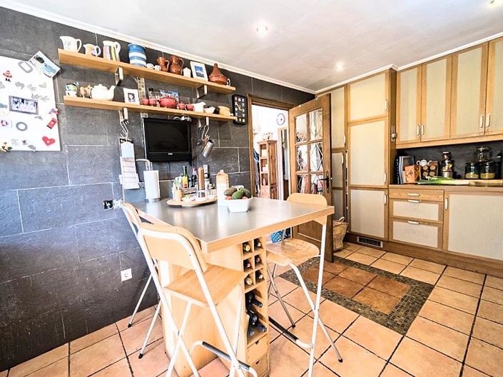 Image No.12-5 Bed Villa for sale