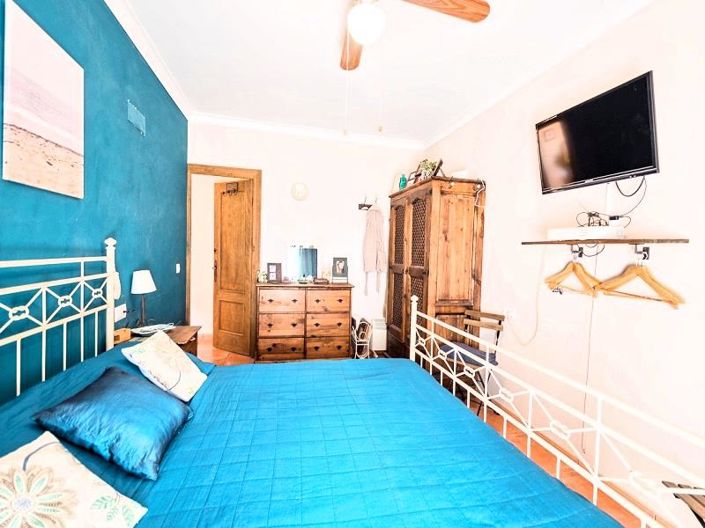 Image No.32-5 Bed Villa for sale