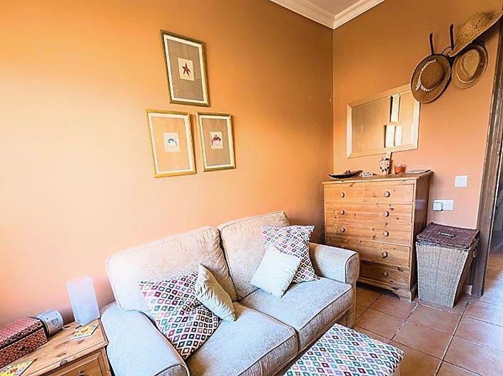 Image No.37-5 Bed Villa for sale