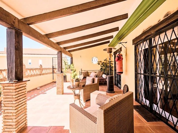 Image No.5-5 Bed Villa for sale