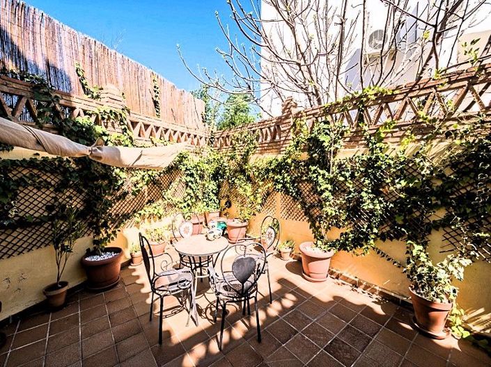 Image No.8-5 Bed Villa for sale