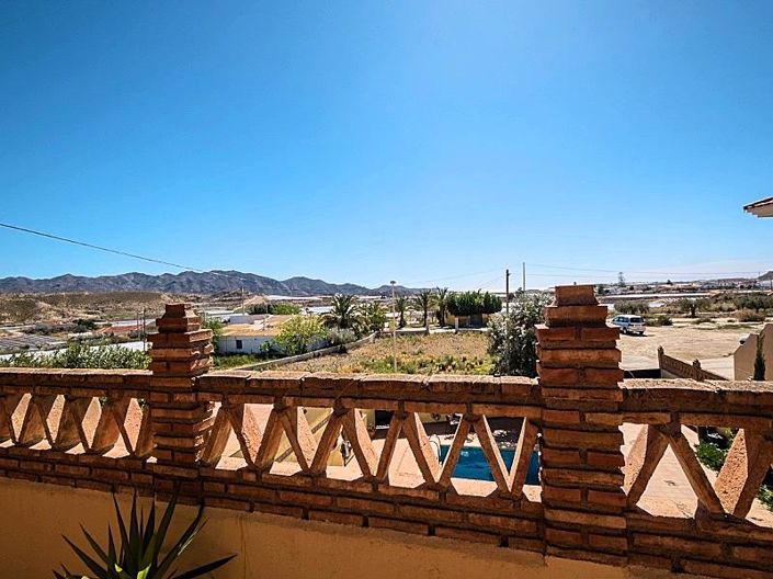 Image No.9-5 Bed Villa for sale