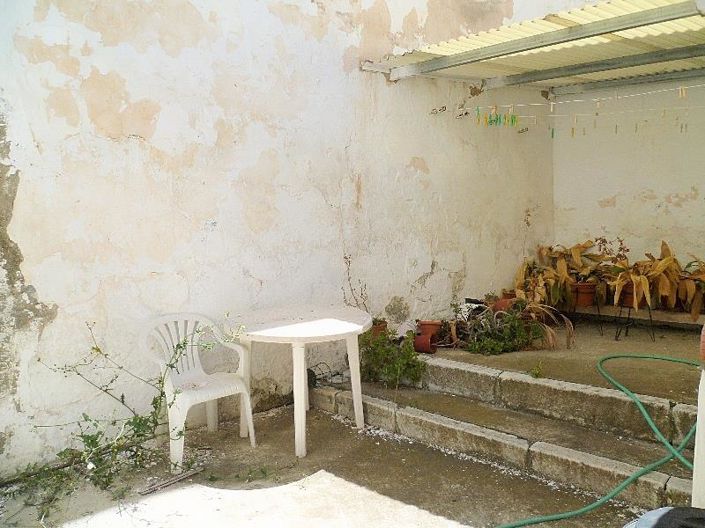 Image No.16-8 Bed Village House for sale