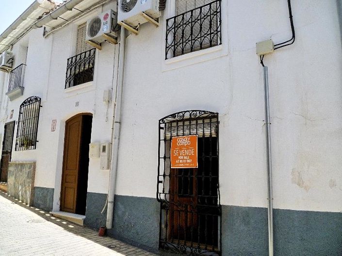 Image No.2-8 Bed Village House for sale