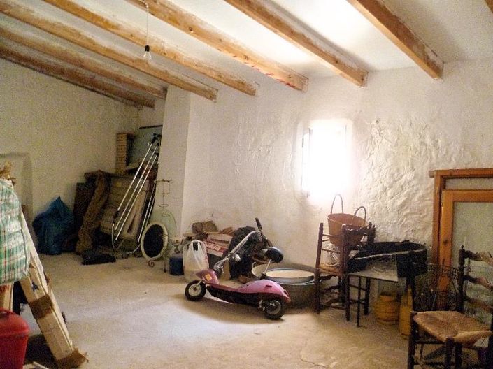 Image No.30-8 Bed Village House for sale