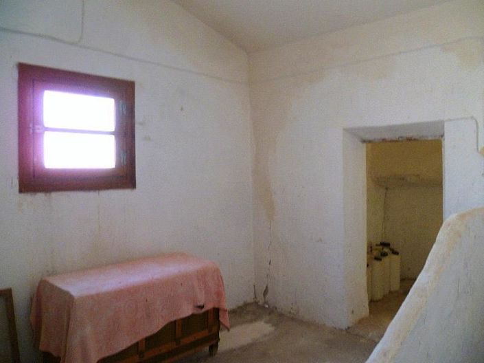 Image No.32-8 Bed Village House for sale
