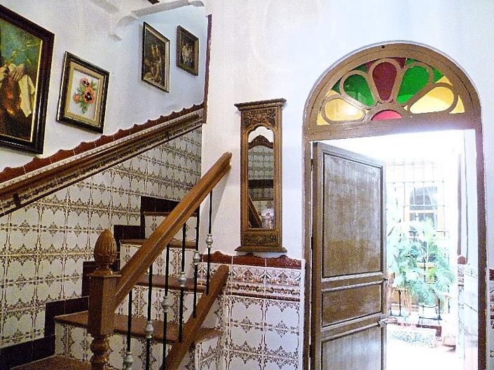 Image No.5-8 Bed Village House for sale