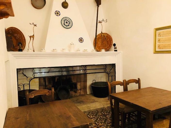 Image No.13-1 Bed Property for sale