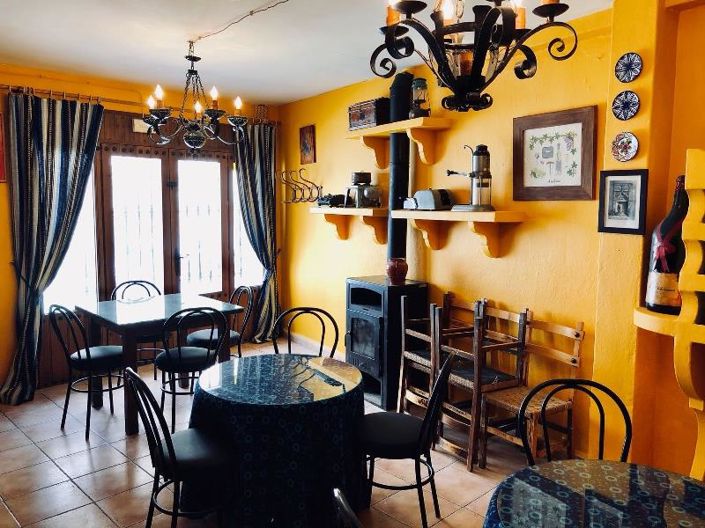 Image No.17-1 Bed Property for sale