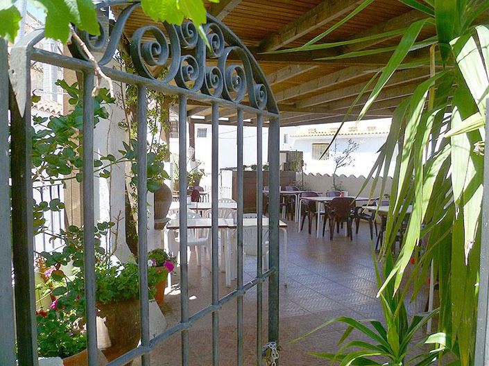 Image No.9-1 Bed Property for sale