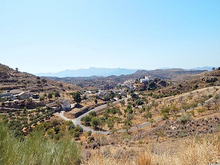 Image No.3-Maison de ville de 6 chambres à vendre à Lubrín