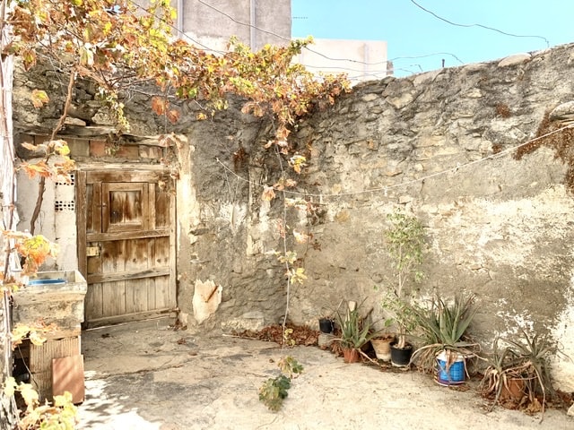 Image No.12-4 Bed Townhouse for sale