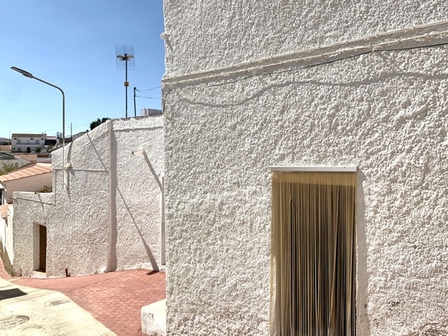 Image No.2-4 Bed Townhouse for sale