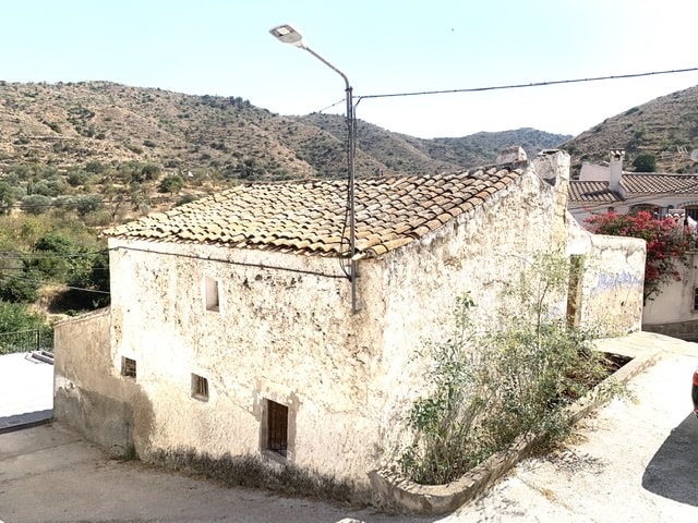 Image No.3-Maison de campagne de 4 chambres à vendre à Lubrín