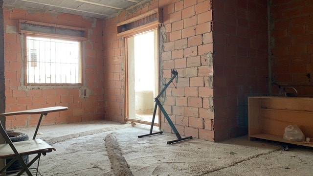 Image No.8-5 Bed Village House for sale