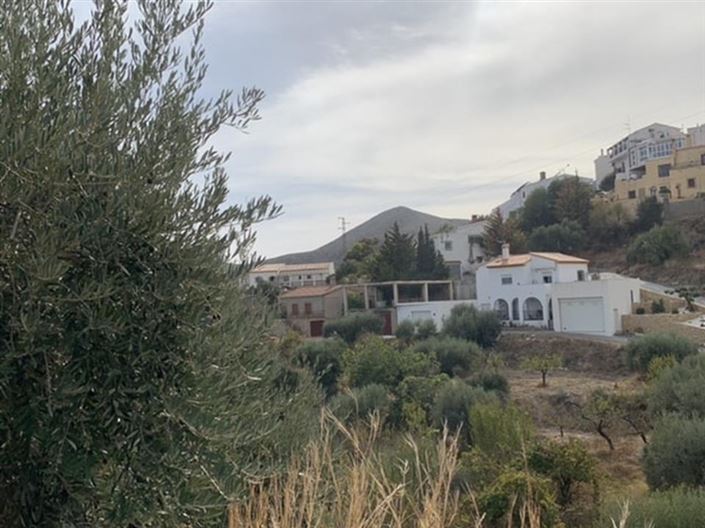 Image No.8-4 Bed Country House for sale