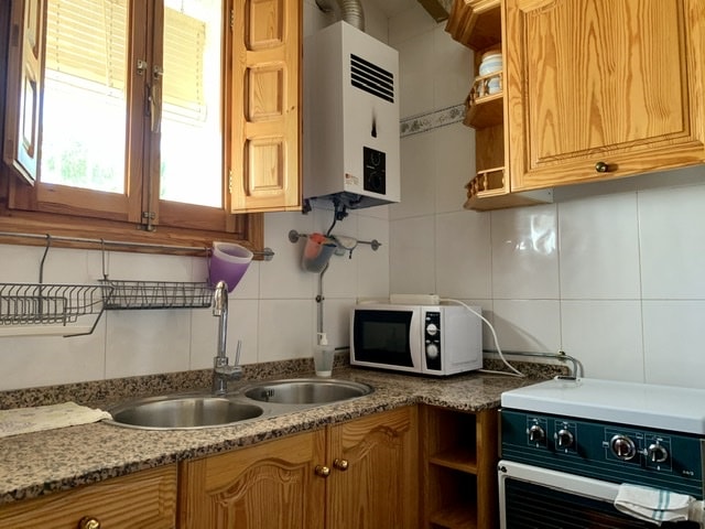 Image No.12-4 Bed Country House for sale