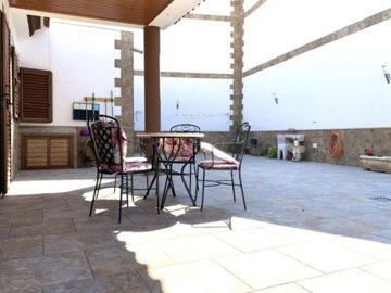 Casa y Campo - the property finders most sold property