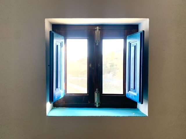 Image No.25-2 Bed Village House for sale