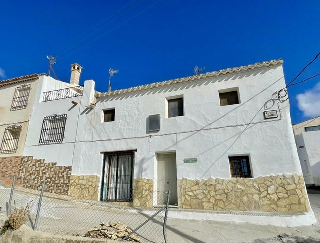 Image No.37-2 Bed Village House for sale