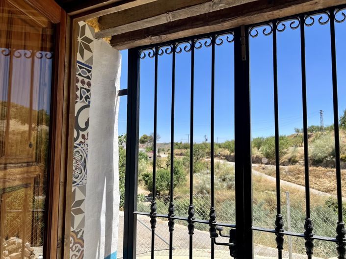 Image No.6-2 Bed Village House for sale