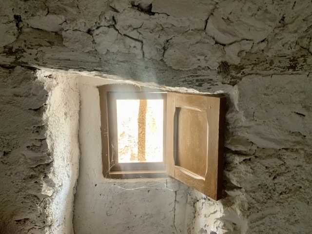 Image No.19-4 Bed Country House for sale