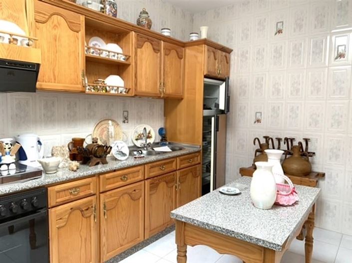 Image No.15-4 Bed Townhouse for sale