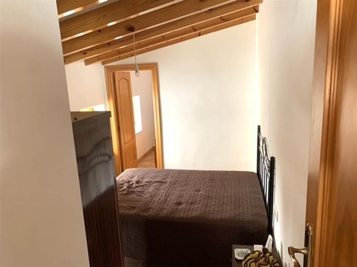 Image No.17-4 Bed Townhouse for sale