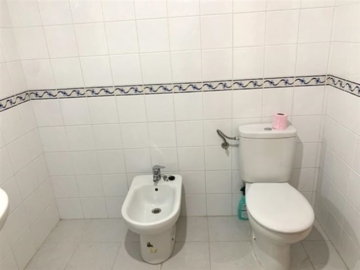 Image No.24-4 Bed Townhouse for sale