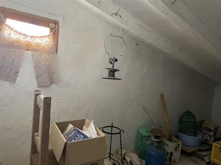 Image No.20-5 Bed Townhouse for sale