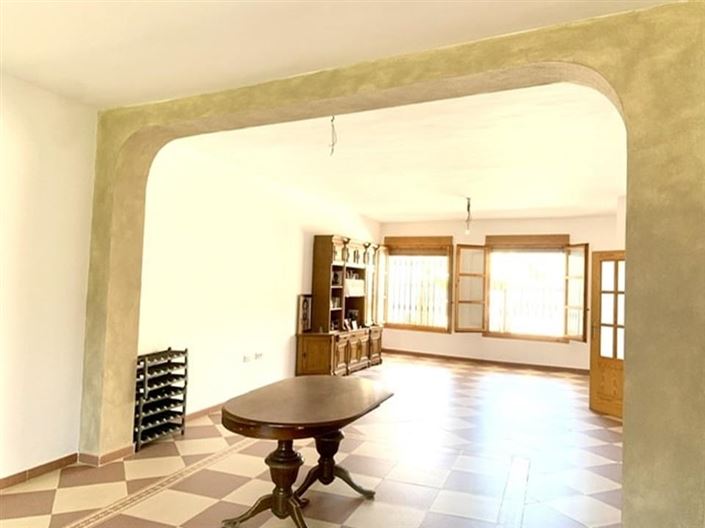 Image No.25-5 Bed Villa for sale